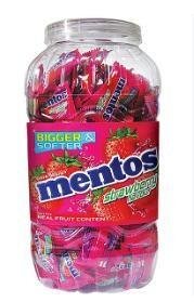 MENTOS STRAWBERRY CANDY 2.7g
